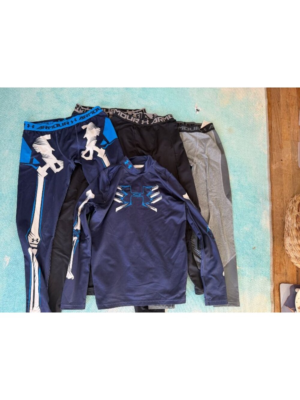 UNDER ARMOUR COLD GEAR YOUTH SZ XL 4 PANTS 1 MOCK NECK SKELETON SHIRT LARGE LOT